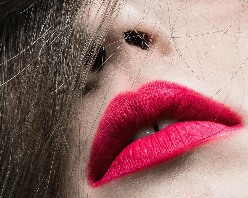 Lip makeup