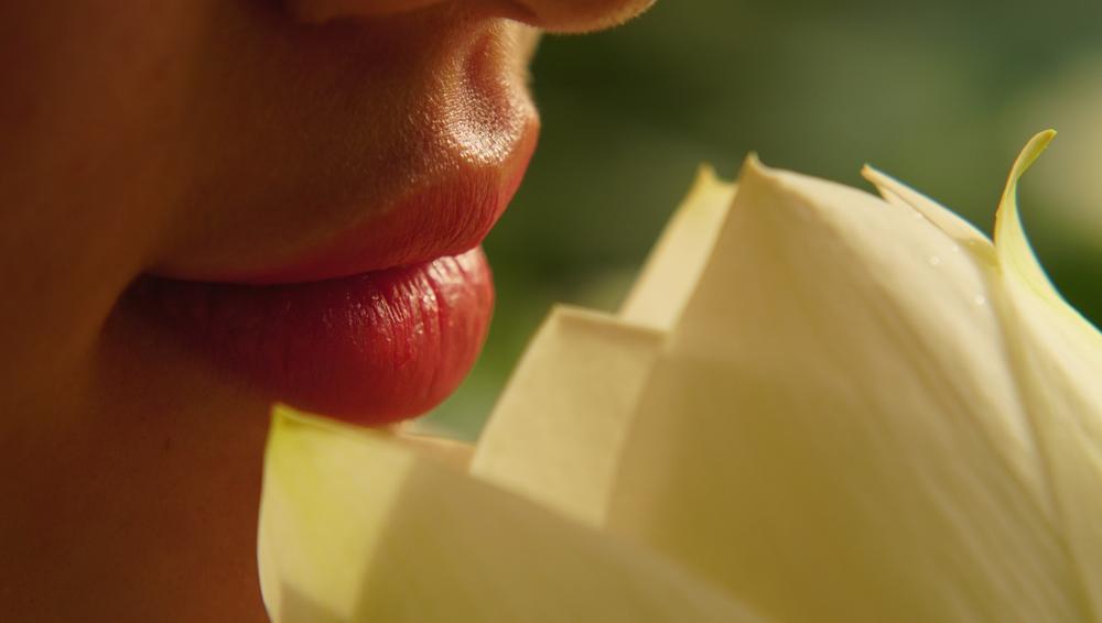 Plump lips